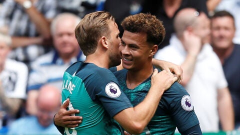 Jugadores del Tottenham celebrando un gol