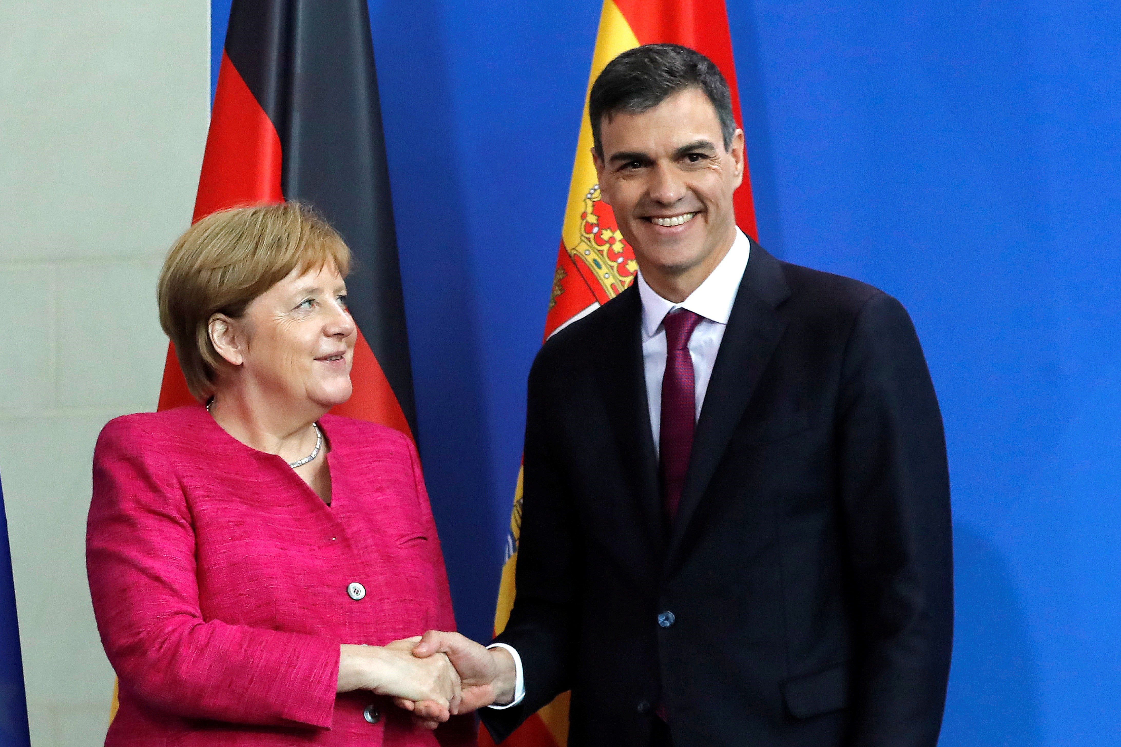 Sánchez y Merkel piden a la UE dar más recursos a Marruecos para el control de las fronteras Sánchez y Merkel piden a la UE dar más recursos a Marruecos para el control de las fronteras
