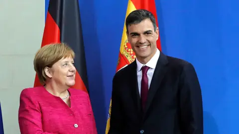 Angela Merkel y Pedro Sánchez Angela Merkel y Pedro Sánchez