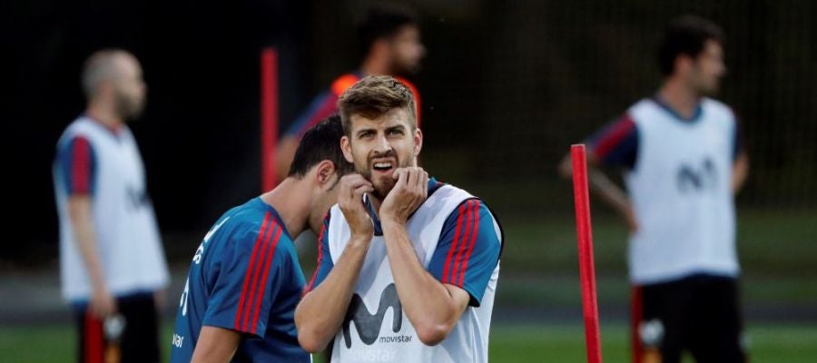 laSexta Deportes (11-08-18) Piqué confirma que deja la Selección: "Hablé con Luis Enrique, mi decisión estaba tomada" laSexta Deportes (11-08-18) Piqué confirma que deja la Selección: "Hablé con Luis Enrique, mi decisión estaba tomada"