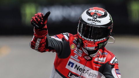 Jorge Lorenzo celebra la victoria