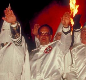 El libro secreto de los EEUU - Temporada 2 - Capítulo 12: El Ku Klux Klan El libro secreto de los EEUU - Temporada 2 - Capítulo 12: El Ku Klux Klan
