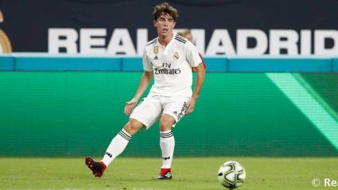 &Aacute;lvaro Odriozola jugando con el Real Madrid