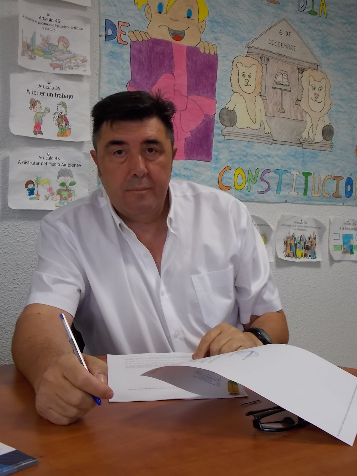 El ayuntamiento de Villamayor condena enérgicamente la agresión a un teniente de alcalde El ayuntamiento de Villamayor condena enérgicamente la agresión a un teniente de alcalde