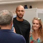 N'Zonzi, en el aeropuerto de Roma N'Zonzi, en el aeropuerto de Roma