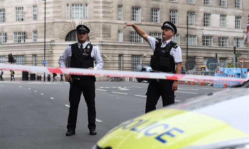 Tres heridos en un tiroteo en una boca de Metro de Londres Tres heridos en un tiroteo en una boca de Metro de Londres