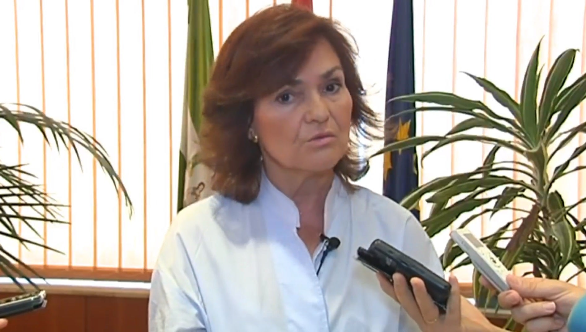Carmen Calvo afirma que "con una frase inaceptable" como la de Torra "no se ataca al Estado" y pide lealtad a la oposición Carmen Calvo afirma que "con una frase inaceptable" como la de Torra "no se ataca al Estado" y pide lealtad a la oposición