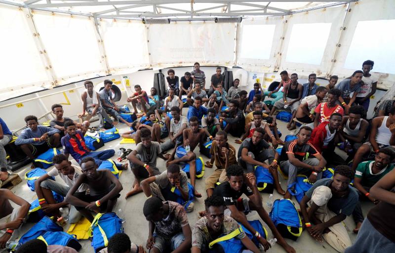 Rescatados 524 inmigrantes en el Estrecho de Gibraltar y el mar de Alborán en un día Rescatados 524 inmigrantes en el Estrecho de Gibraltar y el mar de Alborán en un día