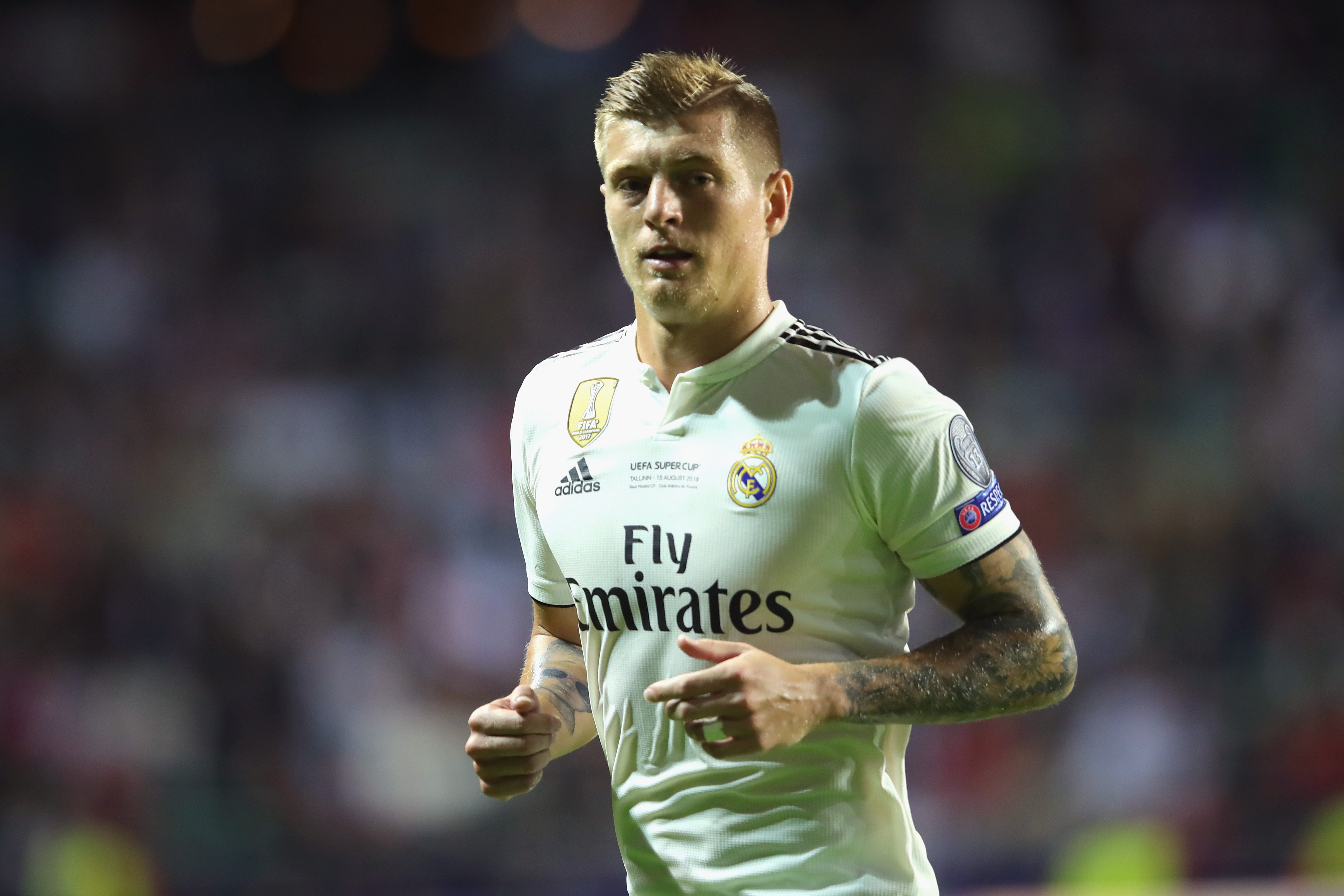 Kroos critica a Mesut Özil: "En su dimisión alude a montón de estupideces, él sabe que no hay racismo en la selección" Kroos critica a Mesut Özil: "En su dimisión alude a montón de estupideces, él sabe que no hay racismo en la selección"