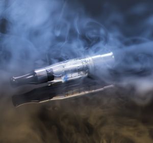 Los cigarrillos electrónicos podrían ser más dañinos de lo que se cree Los cigarrillos electrónicos podrían ser más dañinos de lo que se cree