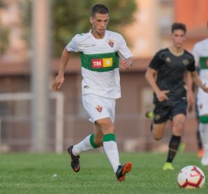 Nando Quesada vistiendo de franjiverde en el primer amistoso de la pretemporada. Nando Quesada vistiendo de franjiverde en el primer amistoso de la pretemporada.