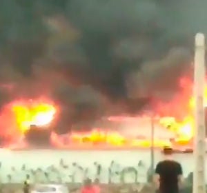 Chiringuito incendiado en Málaga Chiringuito incendiado en Málaga