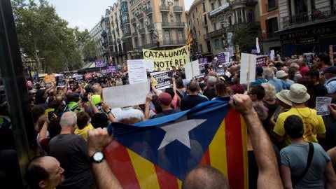 Los autodenominados Comit&eacute;s de Defensa de la Rep&uacute;blica (CDR)