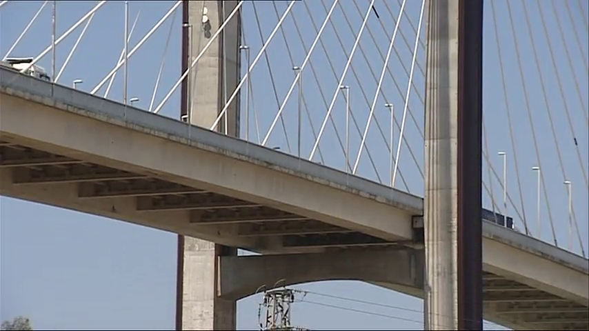 Transportes licita por 5 millones de euros el mantenimiento de puentes, pasarelas o pasos peatonales de la red extremeña Transportes licita por 5 millones de euros el mantenimiento de puentes, pasarelas o pasos peatonales de la red extremeña