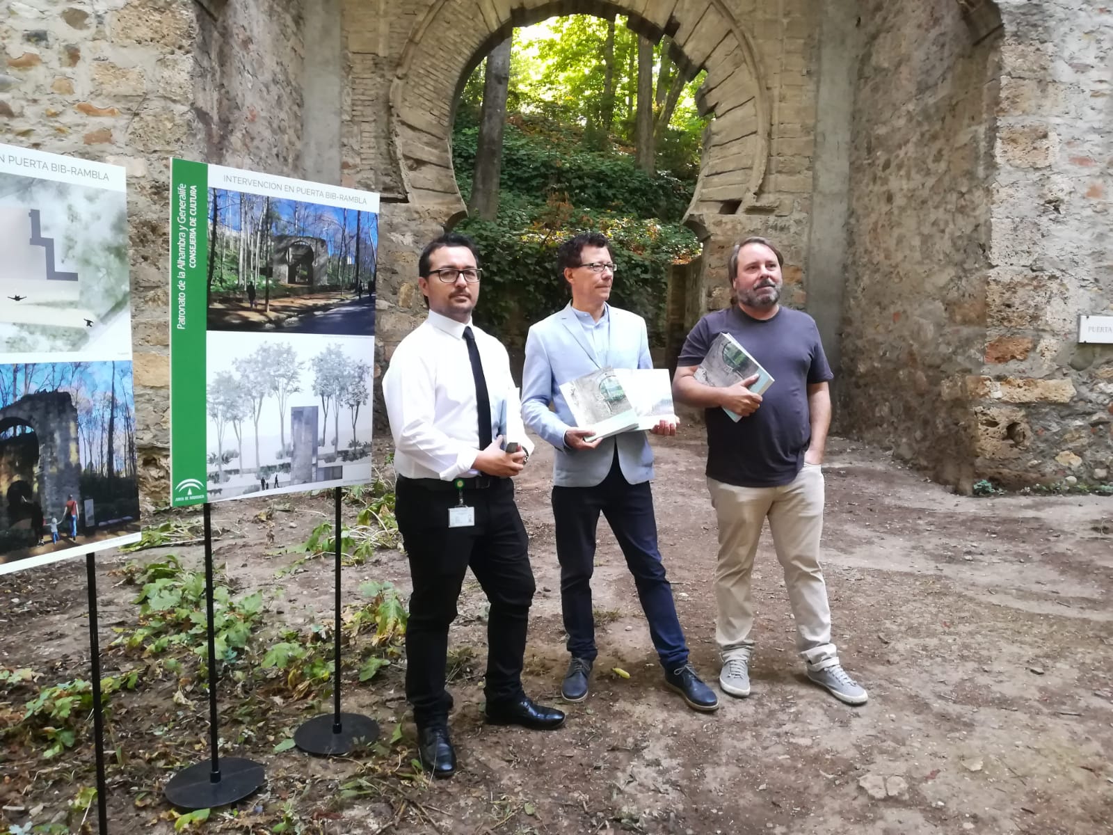 La Alhambra prepara un paseo por la Puerta de Bibarrambla La Alhambra prepara un paseo por la Puerta de Bibarrambla