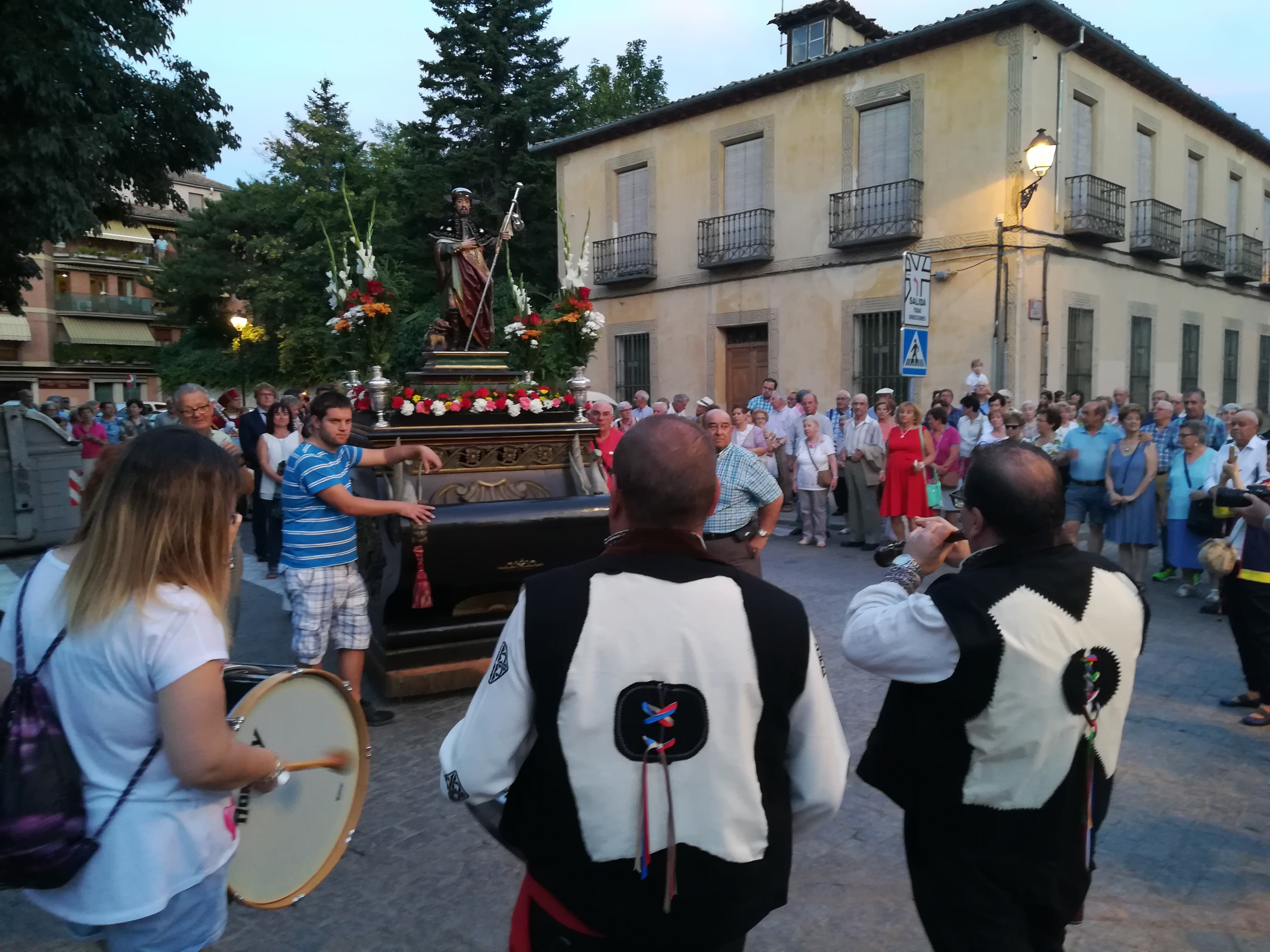 Segovia renueva el voto a San Roque Segovia renueva el voto a San Roque