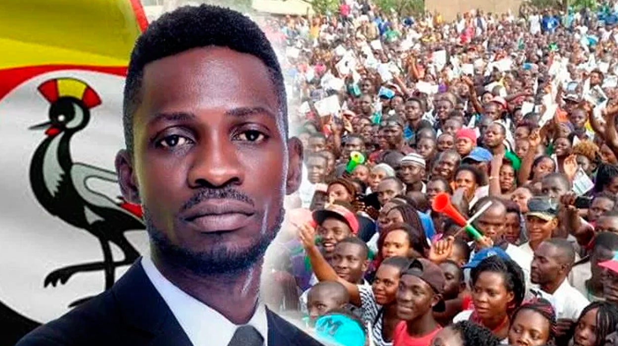Denuncian torturas a un diputado opositor ugandés que espera un juicio militar Denuncian torturas a un diputado opositor ugandés que espera un juicio militar