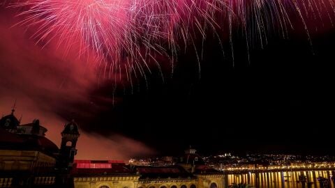 Fuegos artificiales durante la Semana Grande de Donostia