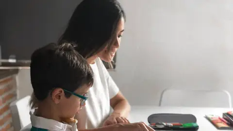 Pero aún el tema de la conciliación familiar Pero aún el tema de la conciliación familiar