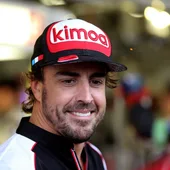 Fernando Alonso, sonriente en Silverstone Fernando Alonso, sonriente en Silverstone