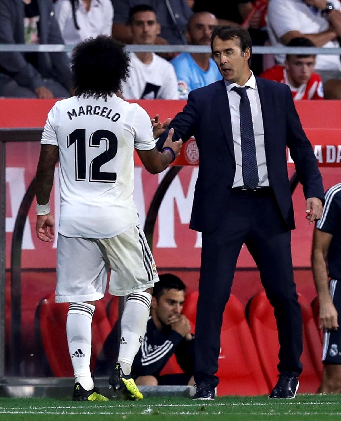 Marcelo: "Me ha sorprendido el cambio, no lo entiendo pero respeto la decisión del míster" Marcelo: "Me ha sorprendido el cambio, no lo entiendo pero respeto la decisión del míster"