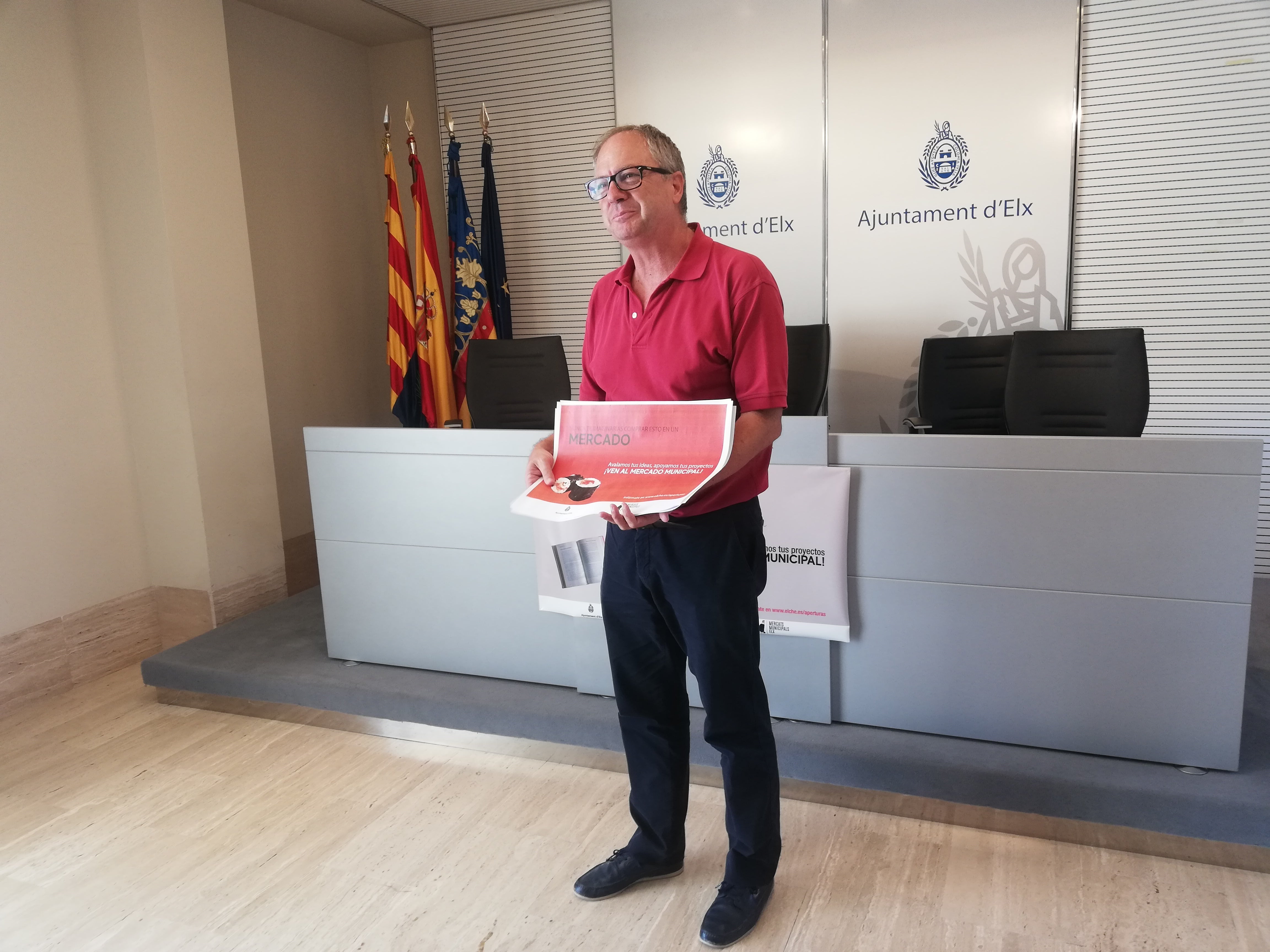 El Ayuntamiento de Elche pretende ocupar los puestos vacantes en los mercados municipales El Ayuntamiento de Elche pretende ocupar los puestos vacantes en los mercados municipales
