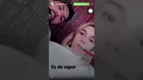 Polémica por un vídeo del 'Kun' Agüero fumando con una modelo de 18 años Polémica por un vídeo del 'Kun' Agüero fumando con una modelo de 18 años
