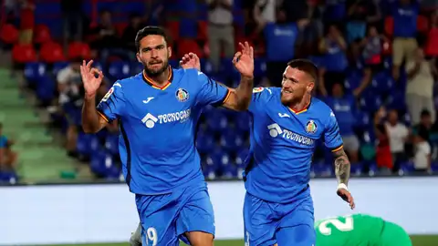 Jorge Molina celebrando un gol Jorge Molina celebrando un gol