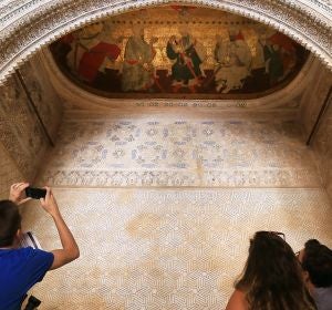 pinturas sobre cuero de las bóvedas de la Sala de los Reyes de la Alhambra de Granada pinturas sobre cuero de las bóvedas de la Sala de los Reyes de la Alhambra de Granada