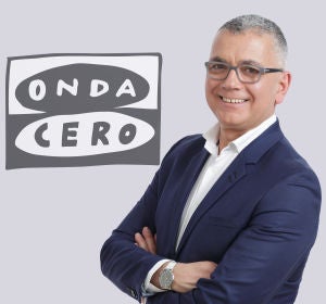 Juan Ramón Lucas presenta La Brújula de Onda Cero Juan Ramón Lucas presenta La Brújula de Onda Cero