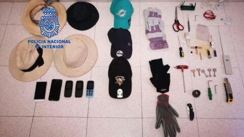 Objetos robados en la vivienda de Elche