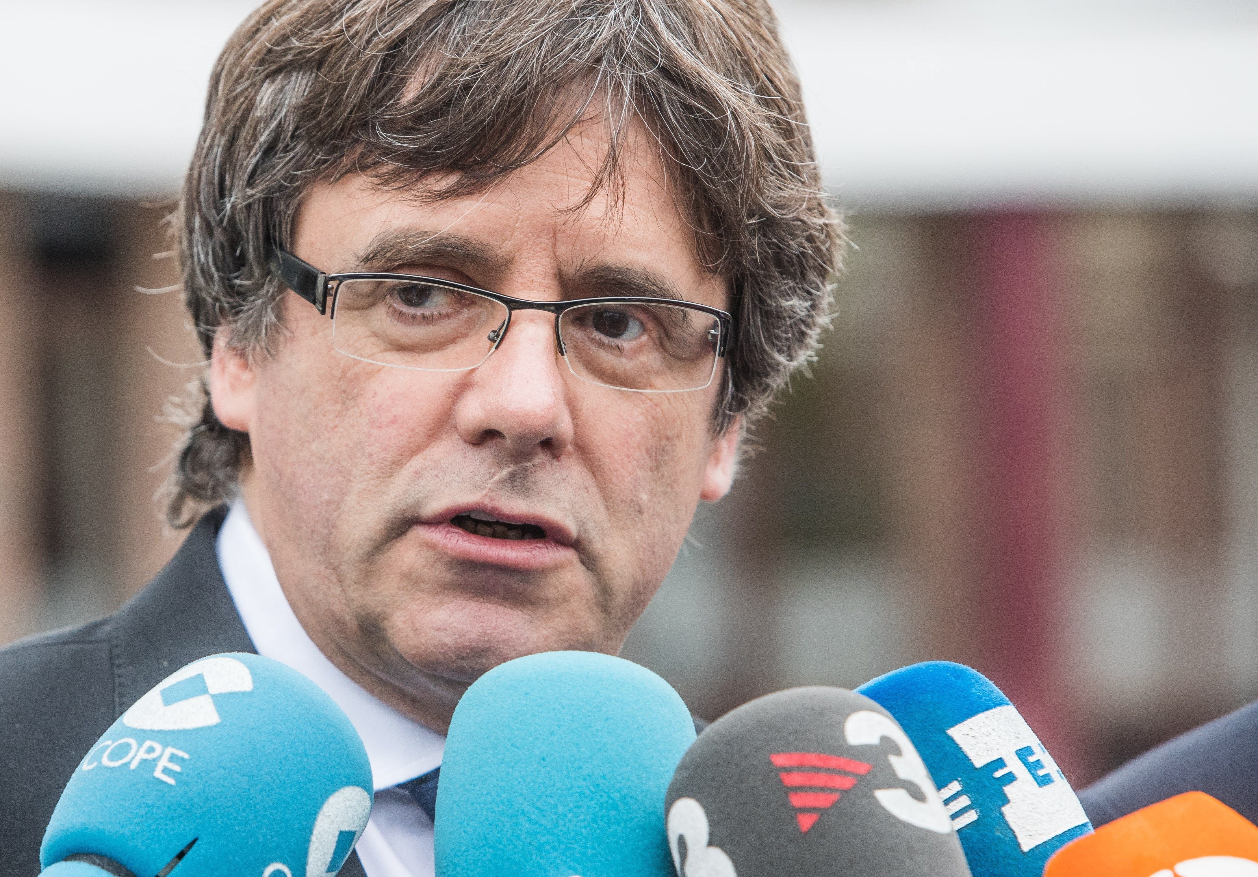 Puigdemont afirma que Cataluña va a ejercer "hasta las últimas consecuencias" el derecho a decidir Puigdemont afirma que Cataluña va a ejercer "hasta las últimas consecuencias" el derecho a decidir