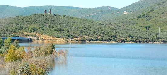 El pantano de Torre de Abraham comenzará a desembalsar agua esta noche El pantano de Torre de Abraham comenzará a desembalsar agua esta noche