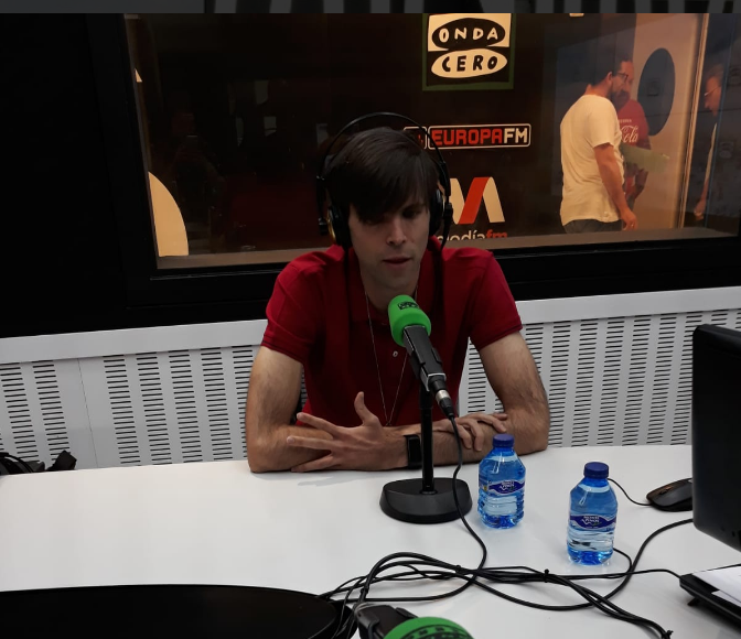 Alex Escolà: "Cuando hablamos de parapsicología nos relacionan con un sector de la farándula" Alex Escolà: "Cuando hablamos de parapsicología nos relacionan con un sector de la farándula"