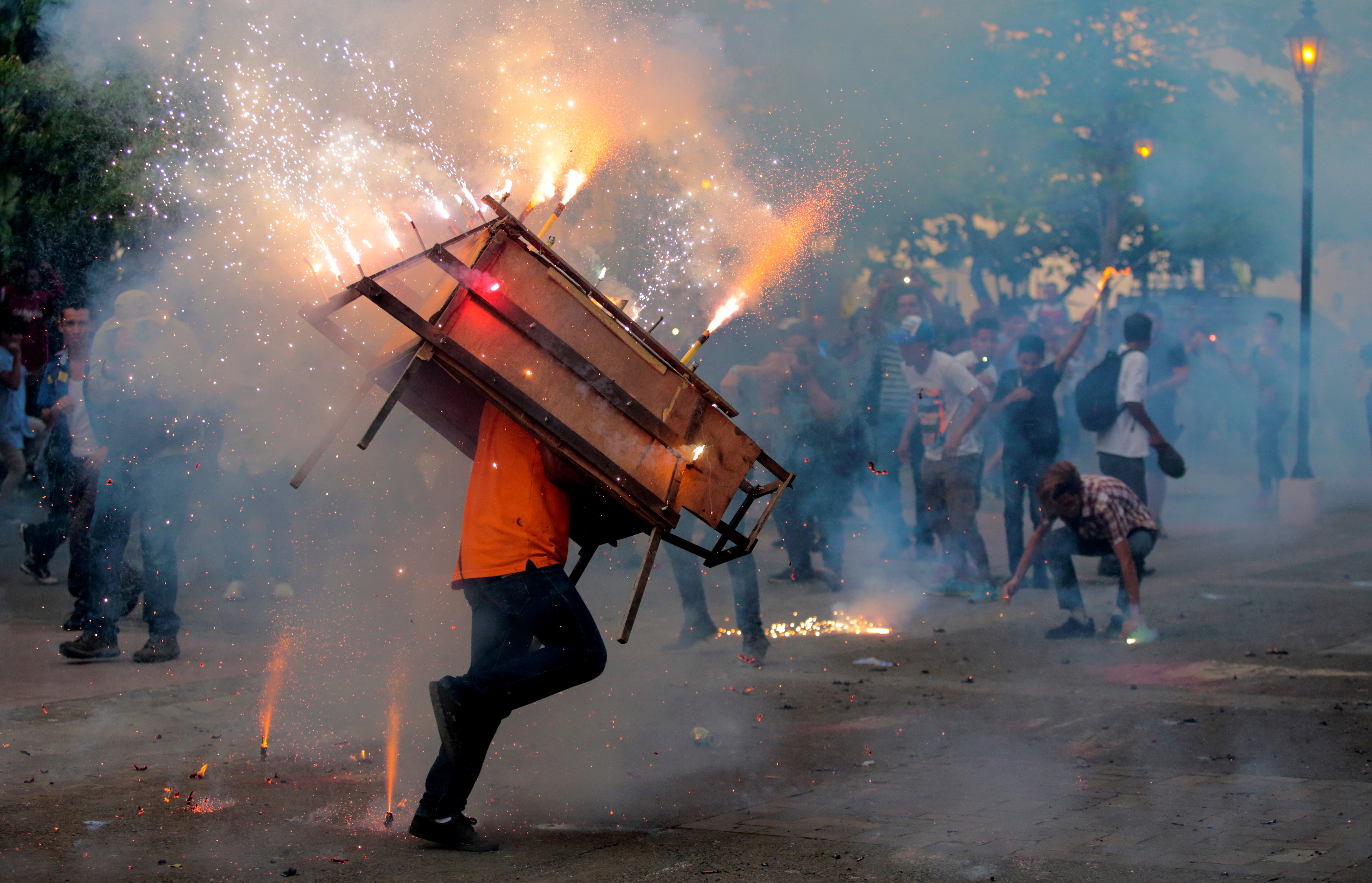 Liberan a una universitaria que abortó involuntariamente en prisión en medio de la crisis en Nicaragua Liberan a una universitaria que abortó involuntariamente en prisión en medio de la crisis en Nicaragua