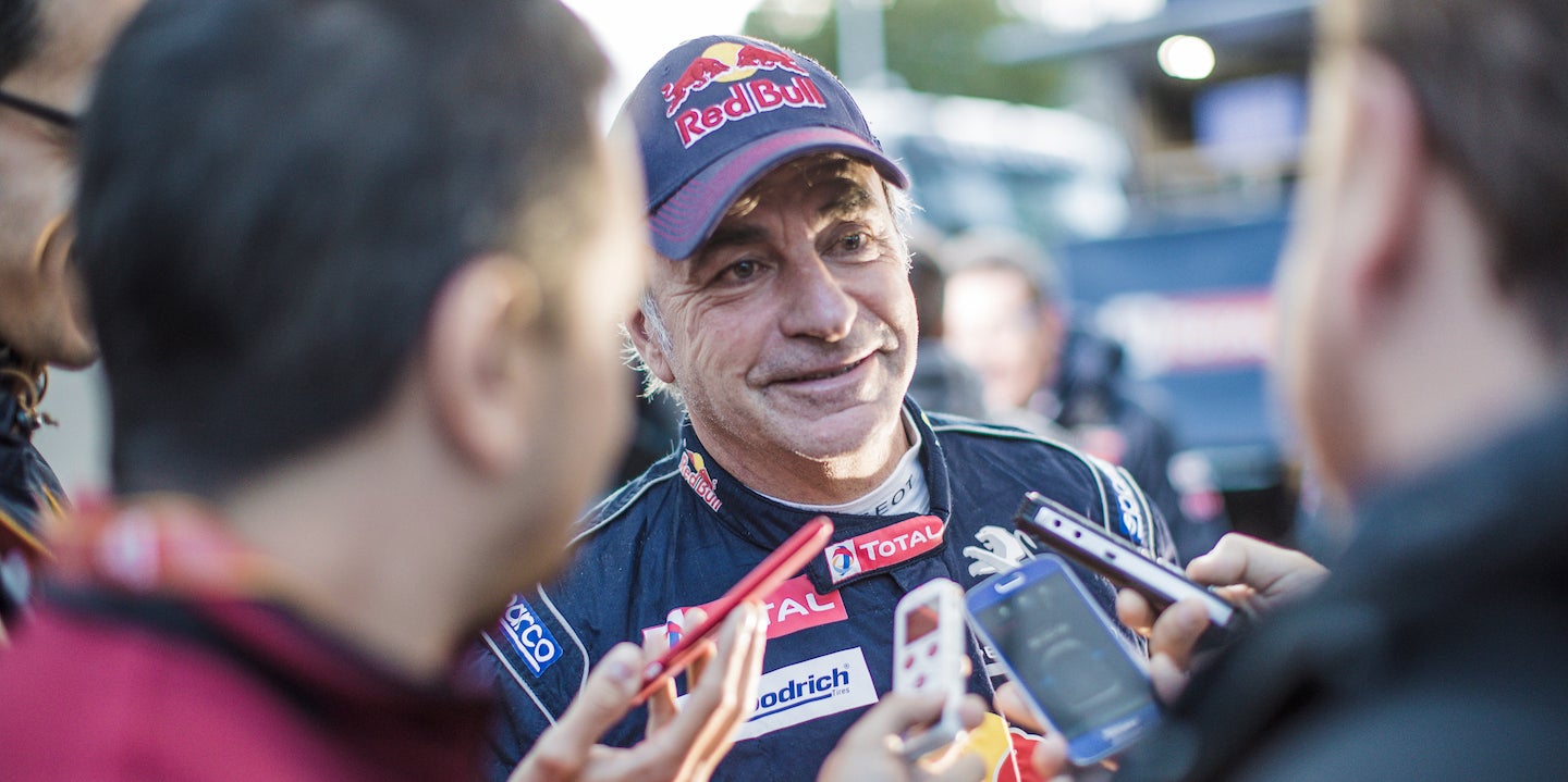 Carlos Sainz disputará el próximo Rally Dakar al volante de un Mini Carlos Sainz disputará el próximo Rally Dakar al volante de un Mini
