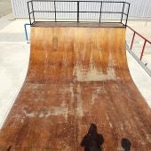 Estado de la pista del Skate Park de El Altet un mes después de su inauguración