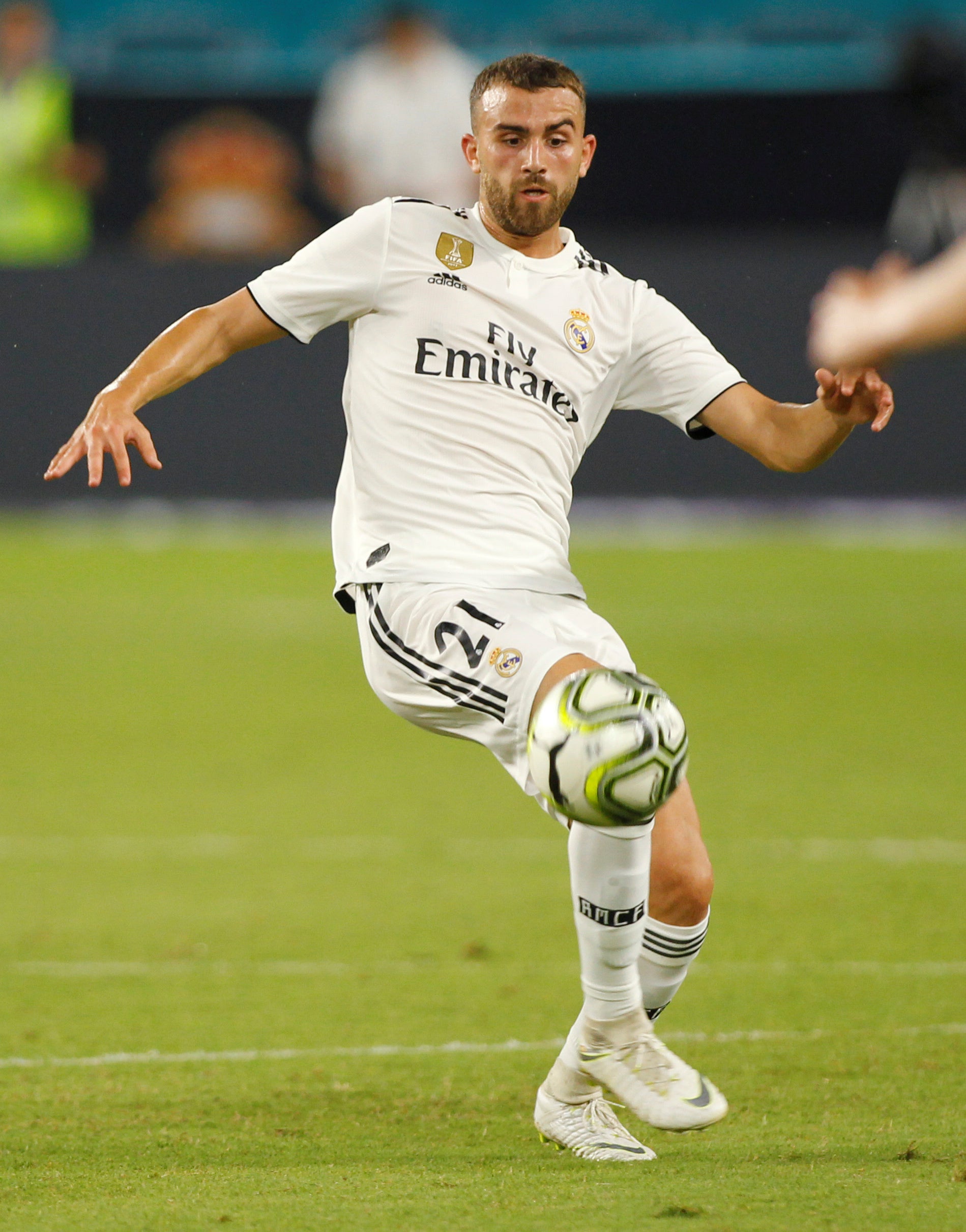 El Levante hace oficial la cesión del madridista Borja Mayoral El Levante hace oficial la cesión del madridista Borja Mayoral