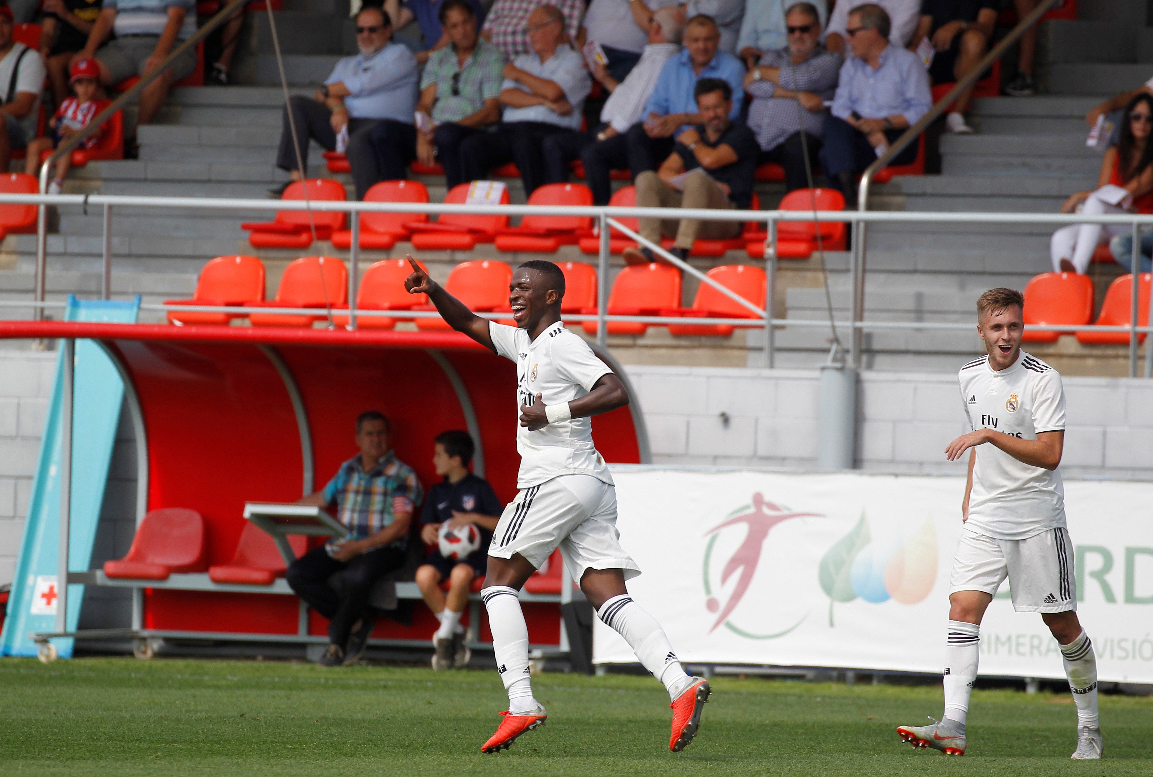 Vinicius se estrena con dos golazos ante la atenta mirada de Lopetegui Vinicius se estrena con dos golazos ante la atenta mirada de Lopetegui