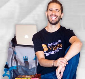 Antonio G.: "Vivir viajando es posible" Antonio G.: "Vivir viajando es posible"