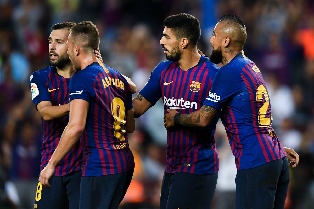 Once del Barça ante el Real Madrid: Ter Stegen; Sergi Roberto, Piqué, Lenglet, Alba; Busquets, Arthur, Rakitic; Rafinha, Suárez y Coutinho Once del Barça ante el Real Madrid: Ter Stegen; Sergi Roberto, Piqué, Lenglet, Alba; Busquets, Arthur, Rakitic; Rafinha, Suárez y Coutinho