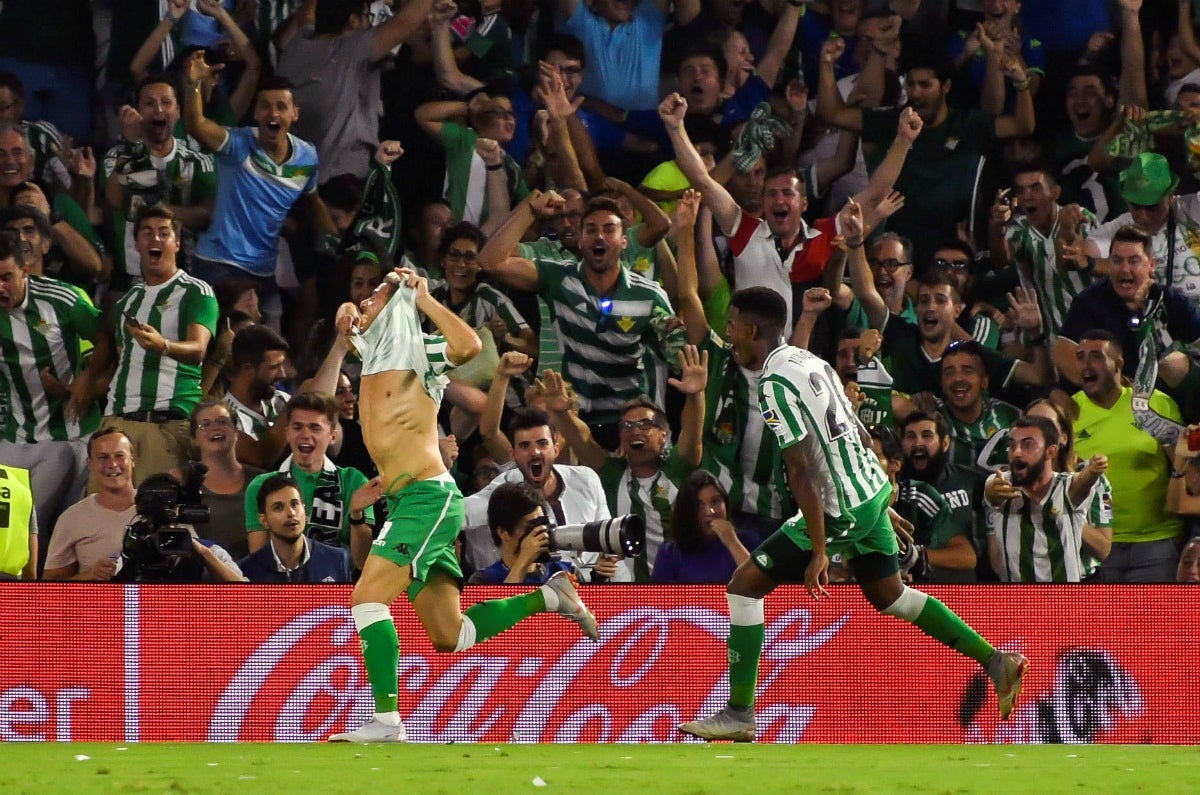 El Sevilla se acerca a Champions por su pegada y deja tocado al Betis El Sevilla se acerca a Champions por su pegada y deja tocado al Betis