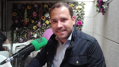 Jorge Cubela - alcalde de Cerdedo-Cotobade Pontevedra en la Onda