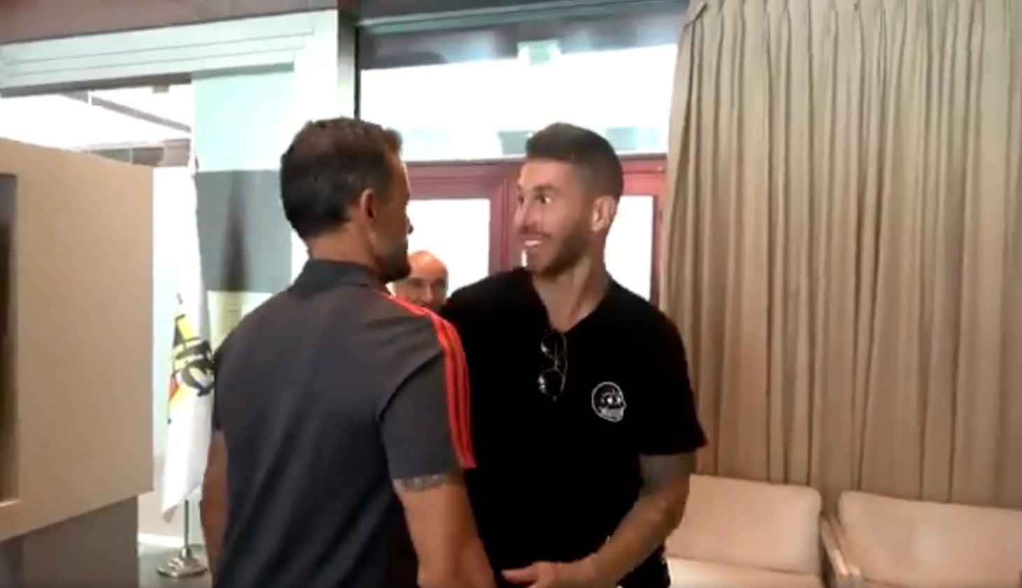 El mensaje de Sergio Ramos a Luis Enrique: "Cada victoria de la Selección también será tuya, míster" El mensaje de Sergio Ramos a Luis Enrique: "Cada victoria de la Selección también será tuya, míster"