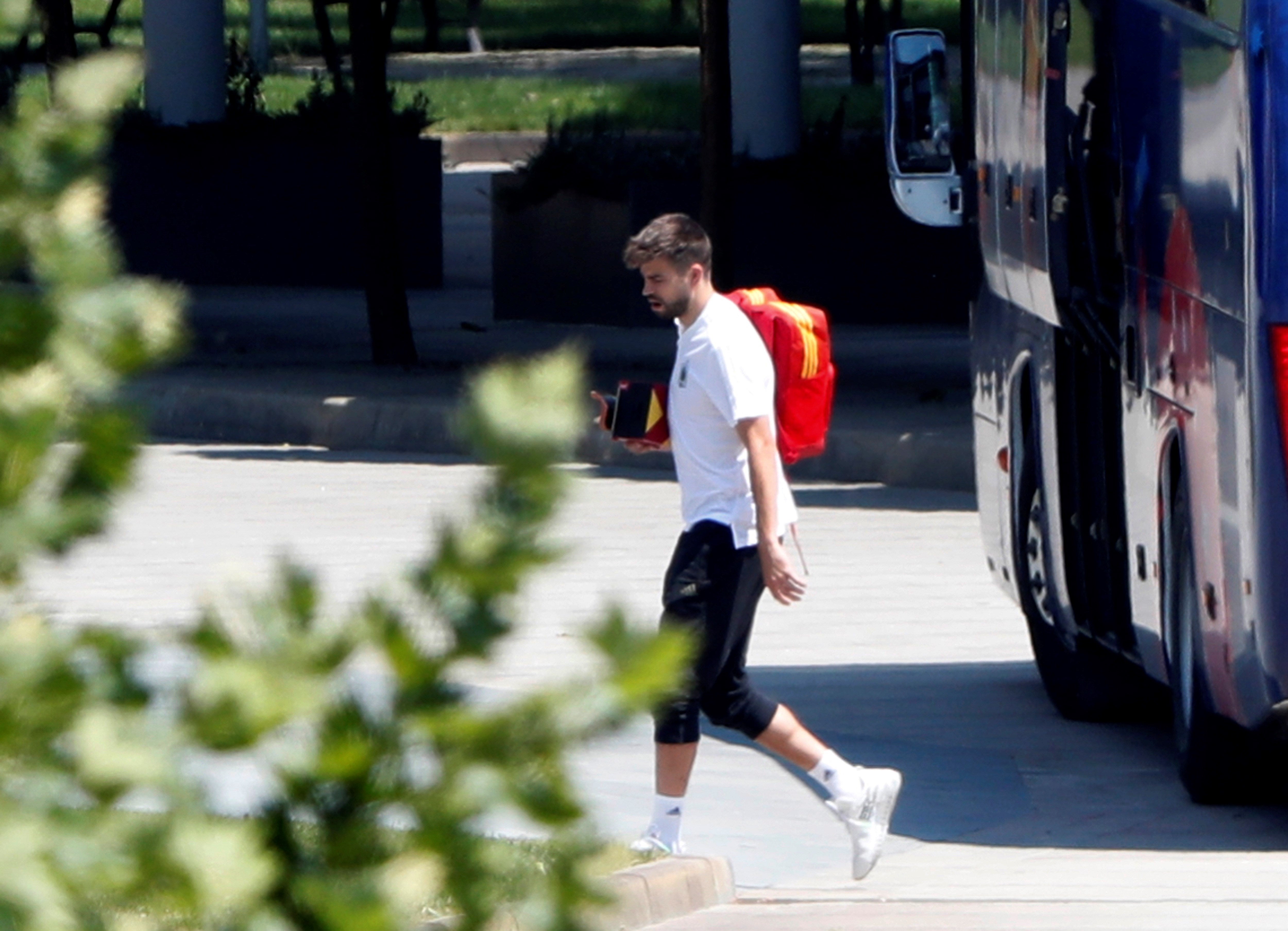 El juez pide que la DGT aclare si comunicó personalmente a Piqué su pérdida de puntos en el carnet El juez pide que la DGT aclare si comunicó personalmente a Piqué su pérdida de puntos en el carnet