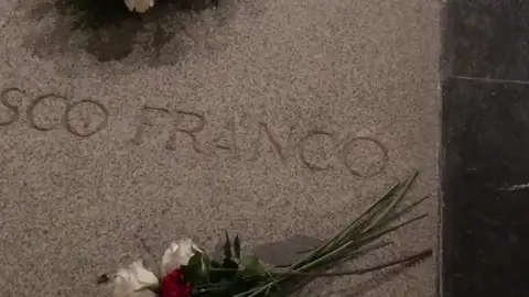 La familia de Franco pide al Defensor del Pueblo que impugne la exhumación de los restos del dictador ante el Tribunal Constitucional La familia de Franco pide al Defensor del Pueblo que impugne la exhumación de los restos del dictador ante el Tribunal Constitucional