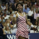 Carla Suárez celebra su triunfo ante Sharapova Carla Suárez celebra su triunfo ante Sharapova