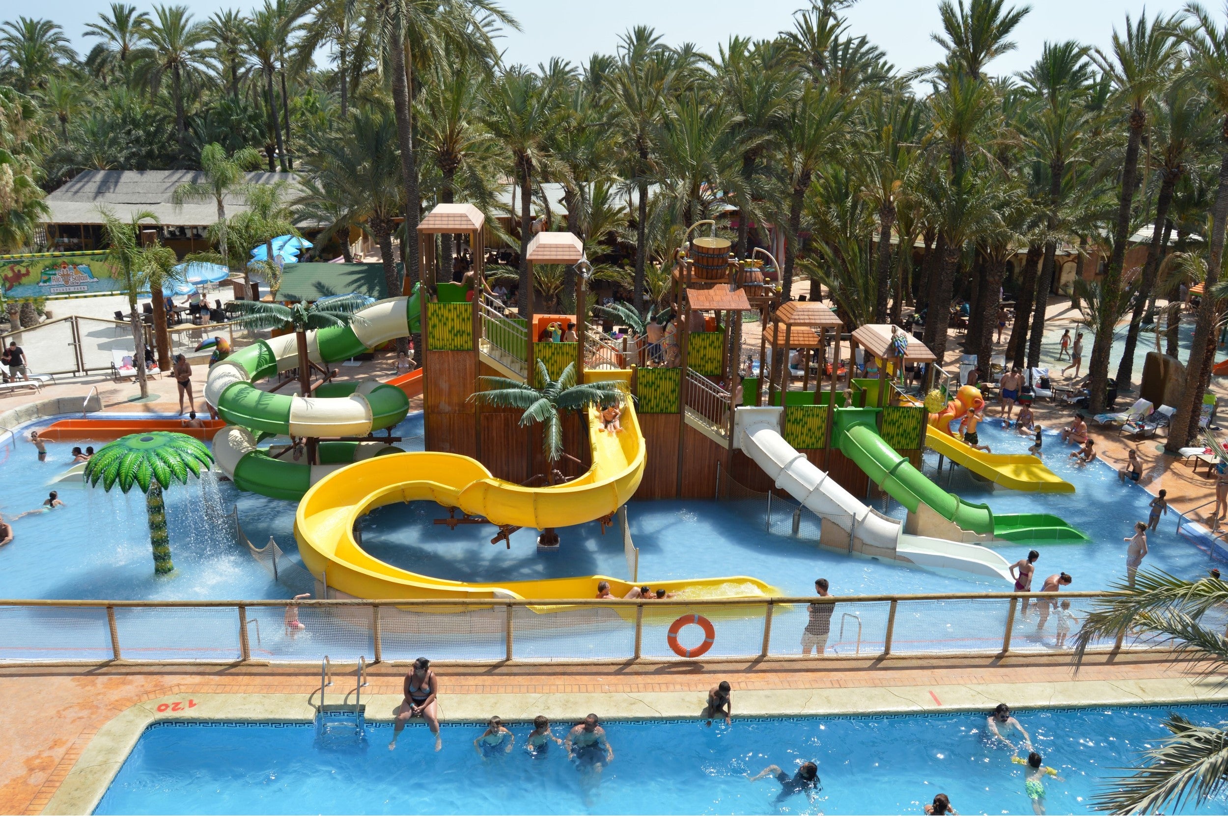 Splash Park es la nueva zona acuática que presenta este año el parque zoológico Splash Park es la nueva zona acuática que presenta este año el parque zoológico