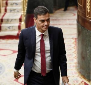 El presidente del Ejecutivo, Pedro Sánchez, entra al hemiciclo del Congreso de los Diputados El presidente del Ejecutivo, Pedro Sánchez, entra al hemiciclo del Congreso de los Diputados