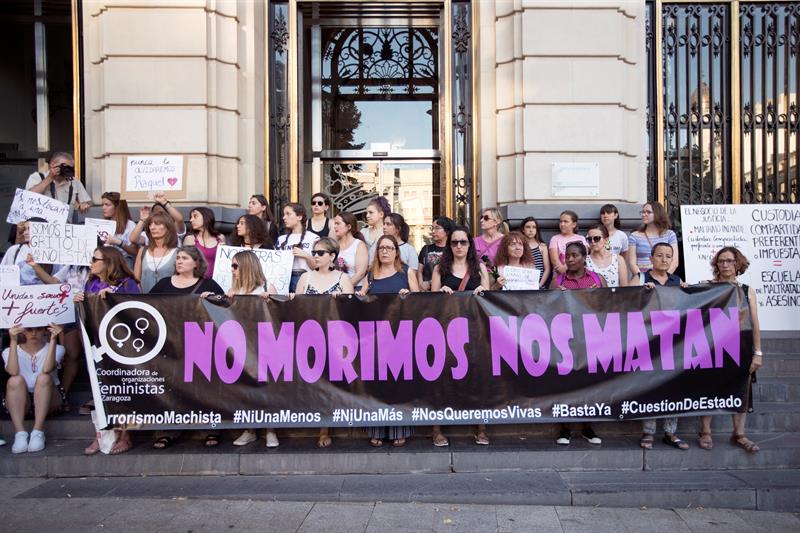 Respaldo unánime del Congreso al decreto sobre el Pacto de Estado contra la Violencia de Género Respaldo unánime del Congreso al decreto sobre el Pacto de Estado contra la Violencia de Género